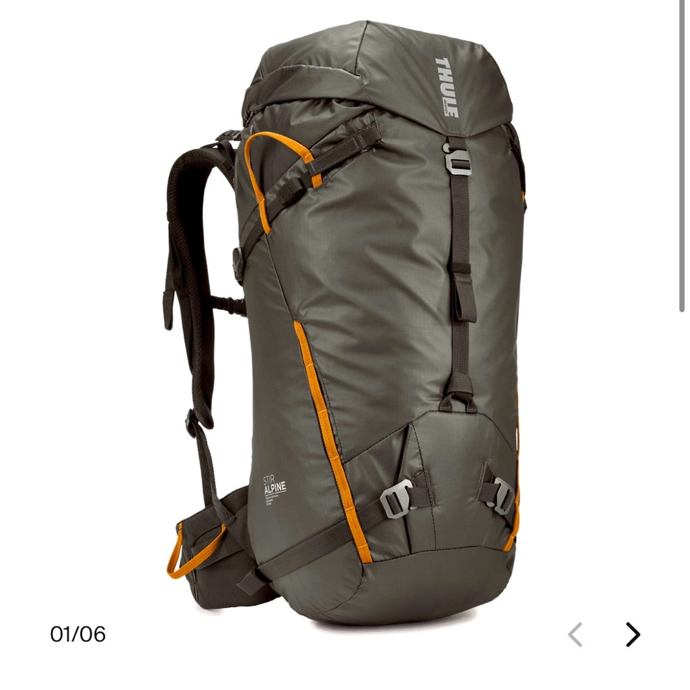 NWT - Thule Sweden 40L backpack perfect for skiing, mountaineering and climbing